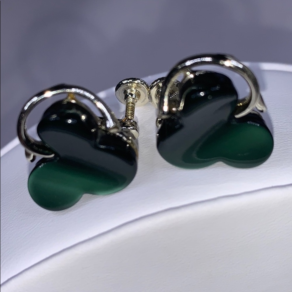 Vintage Star green resin earrings